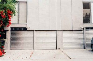 The Pros and Cons of Aluminum Garage Doors