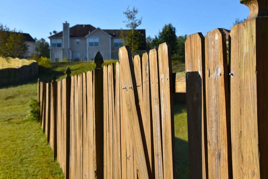 Wood Fence Repair: Common Issues and Solutions