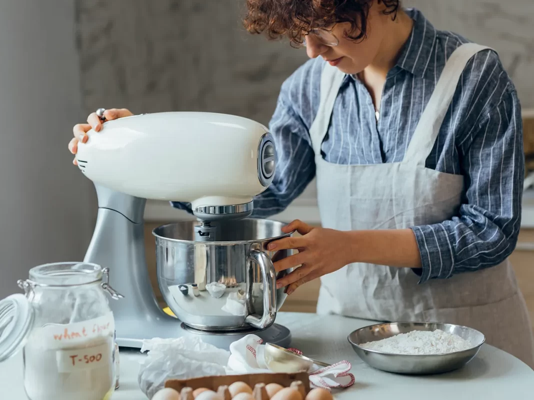 Kitchen Essentials: Why Every Home Cook Needs a Stand Mixer and Electric Kettle