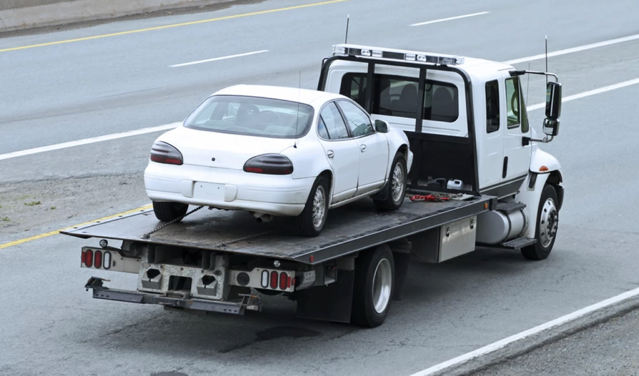 The Impact of Technology on Towing Services