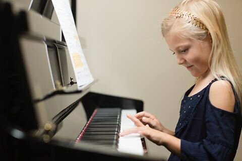 How to Choose the Right Piano Teacher for You